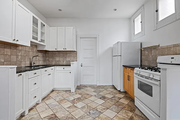 Sold by Corcoran | media 17