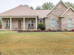 112 Dora Ln, Byron, GA 31008