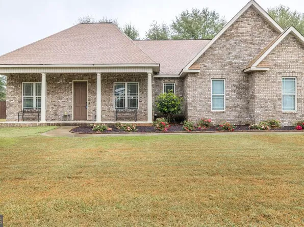 112 Dora Ln, Byron, GA 31008