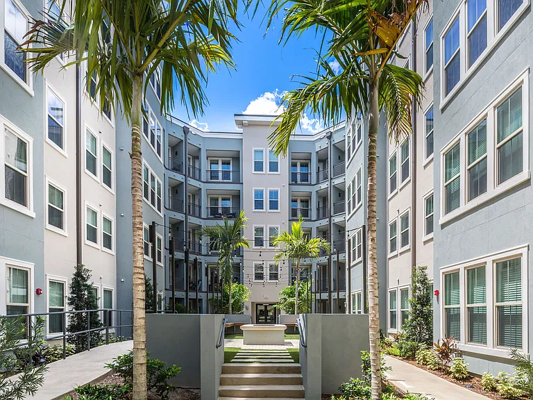Novus Westshore — Photo 22
