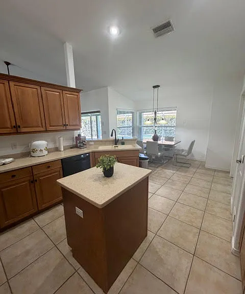2503 SE 20th Pl — Photo 12