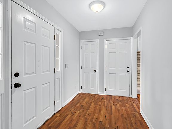 5th image of 202 Shaftesbury Ln