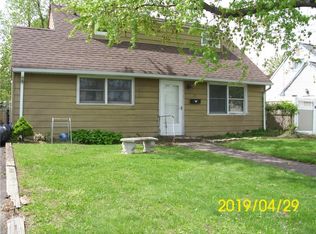 37 Patton Dr, Sayreville, NJ
