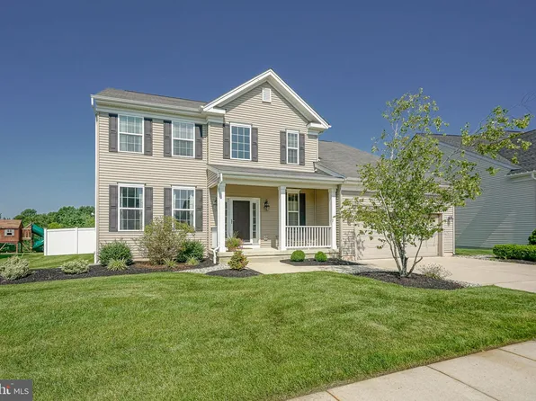 303 Windsor Rd, Mullica Hill, NJ 08062