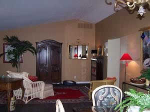5th image of 16 Fairway Dr