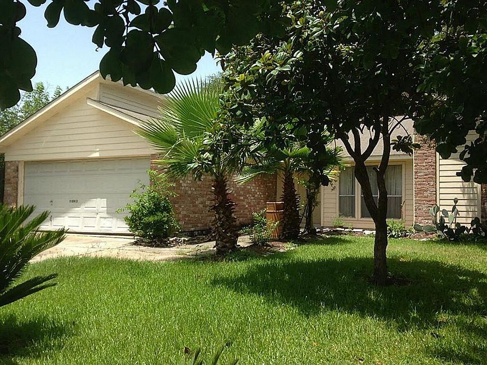 1st image of 11843 Stone Bridge Dr