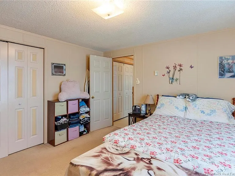 29 Gerald Blvd — Photo 24