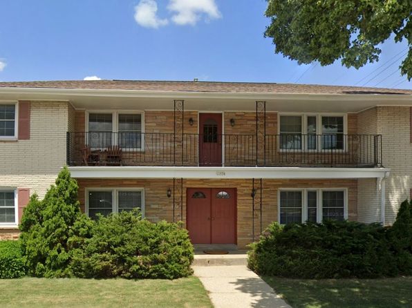 11934 W North Ave APT 4