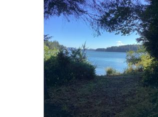 83615 Clear Lake Rd #1, Florence, OR 97439