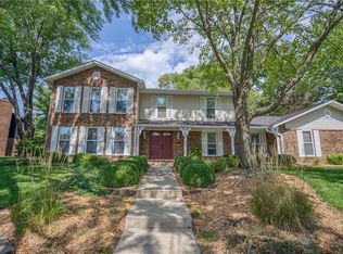 6 Brandonwood Dr, O Fallon, IL 62269