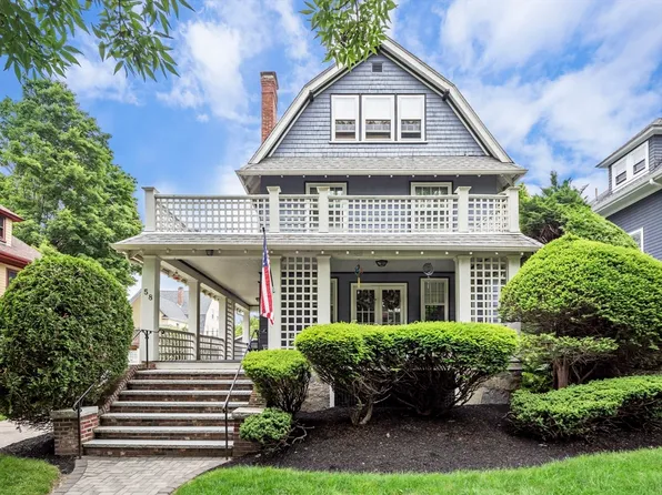 58 Stratford St, West Roxbury, MA 02132