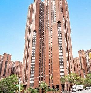 3rd image of 1623 3rd Ave APT 37C