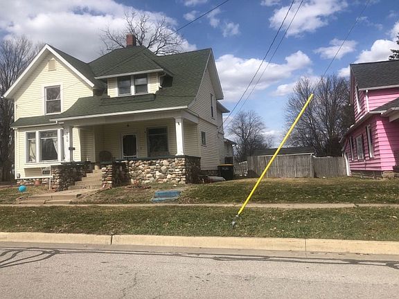 2nd image of 810 W William St