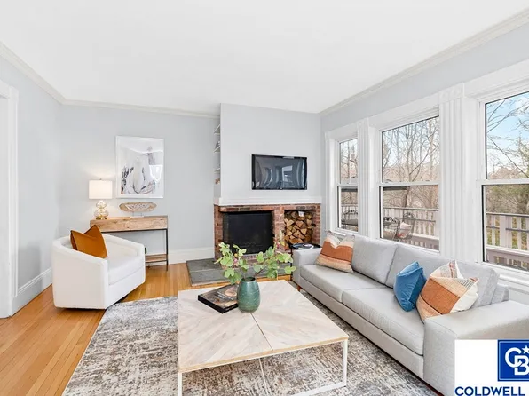 62 Clark Rd #1, Brookline, MA 02445