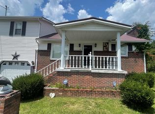 189 Kirby Rd, Raven, VA 24639