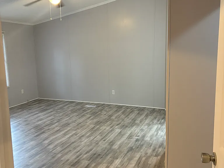 9414 Pleasant Grove Church Rd — Photo 10