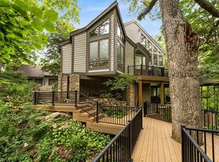 4340 Manor Ct E, Dublin, OH 43017