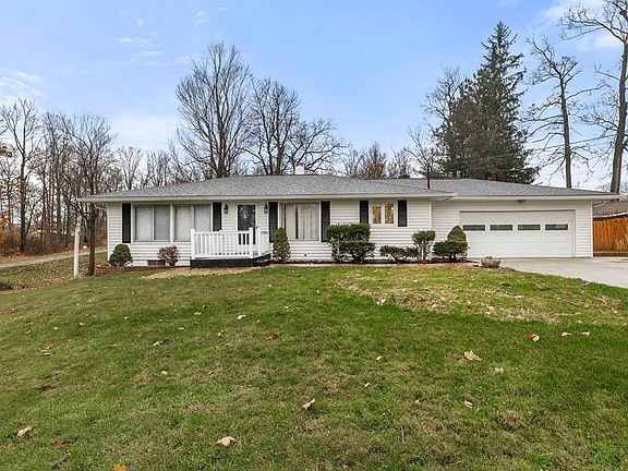 2nd image of 1382 Manner Dr