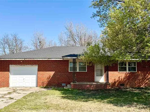 3551 W Hubbard Rd, Ponca City, OK 74601