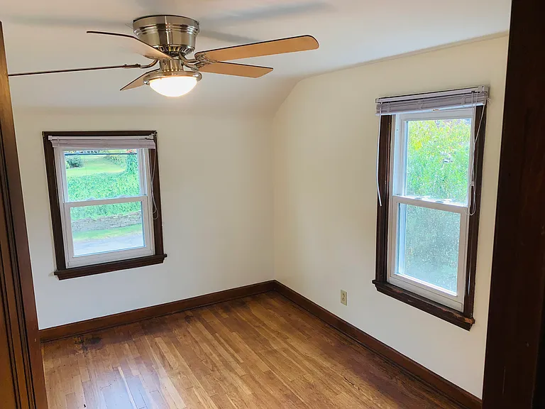1015 Willow Dr — Photo 45