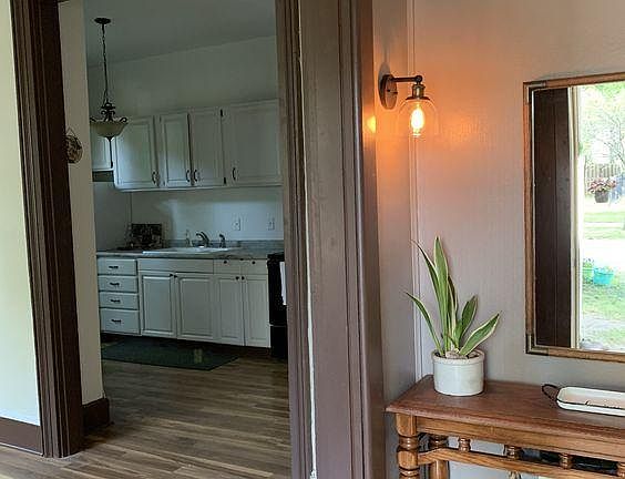 3rd image of 1157 Division St #1