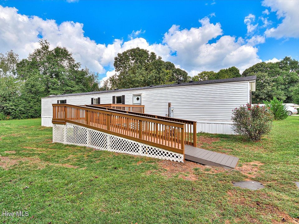 1st image of 195 Riverbend Drive