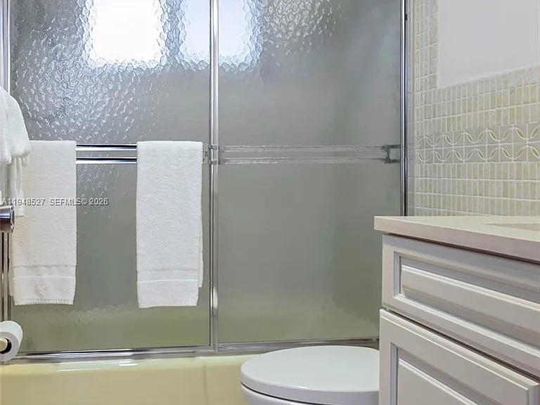 1748 Rodman St #117 — Photo 7