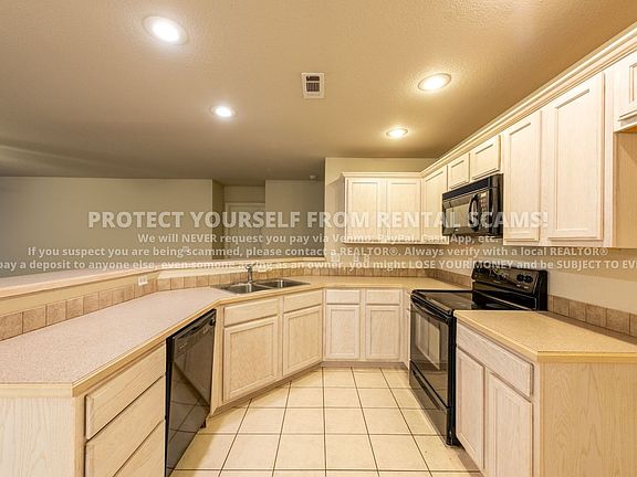 3rd image of 4312 W Pecan St