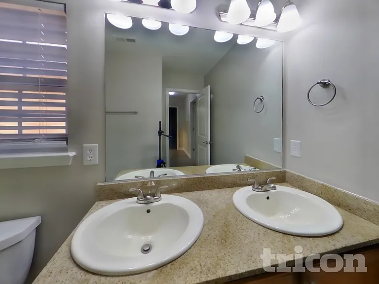 14208 Highland Meadow Rd — Photo 15