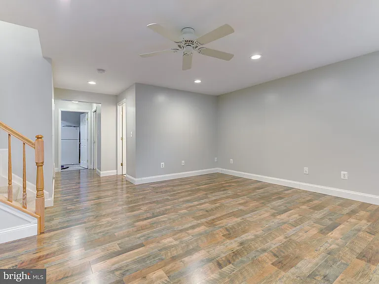 20362 Hartwell St — Photo 30