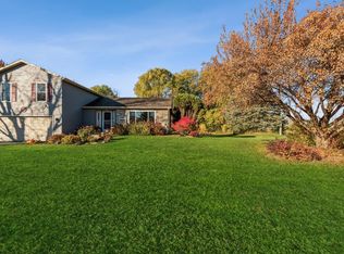 5017 Promontory Ln, Johnsburg, IL 60051