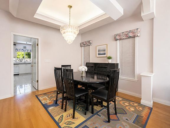 3rd image of 6115 Garrison Ct