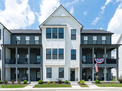 830 Freeland Way, Carmel, IN, 46032
