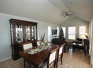 203 Shane Dr, Centerton, AR 72719