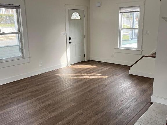 3rd image of 78 Elm Rd #1