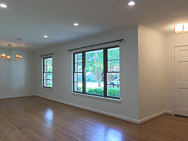 6232 Monticello Ave — Photo 3