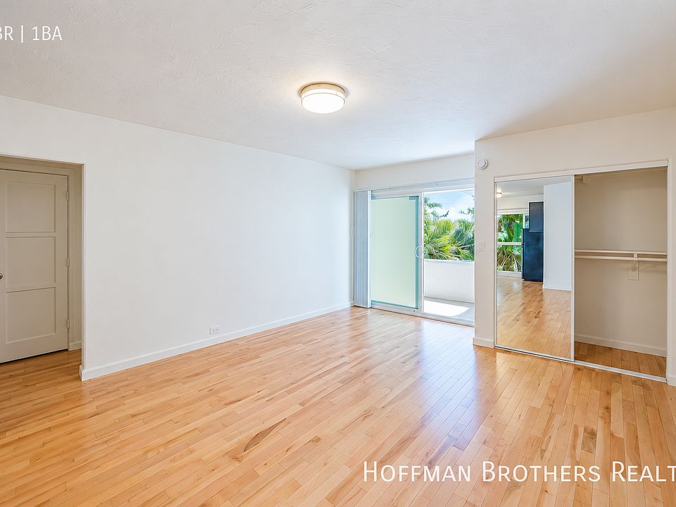 1st image of 473 S Roxbury Dr #1/2