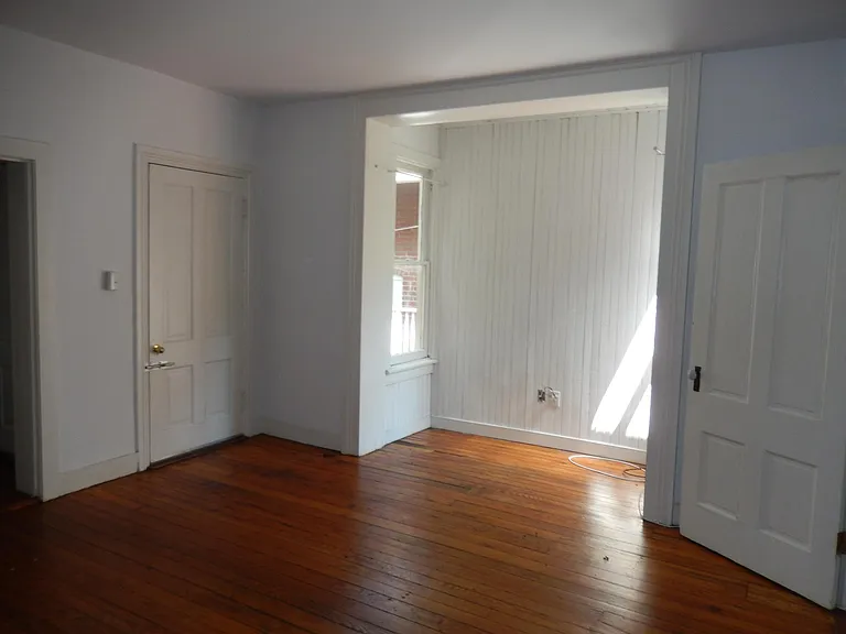 106 S Pine St — Photo 38