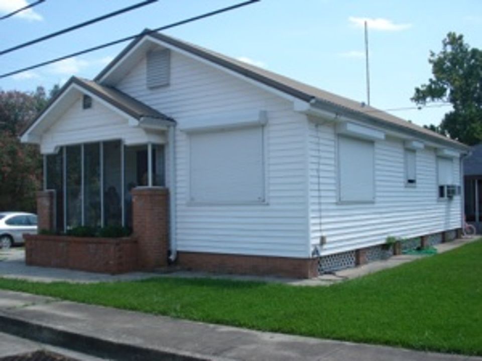 1st image of 1308 Virginia St
