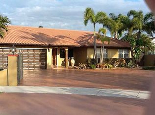 2741 SW 139th Pl, Miami, FL 33175