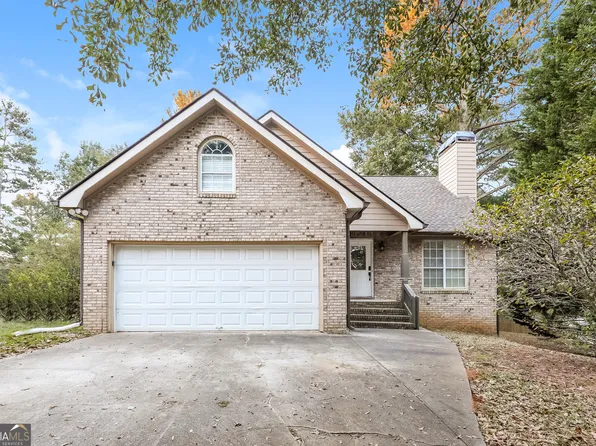 195 Pine Branch Dr, Stockbridge, GA 30281