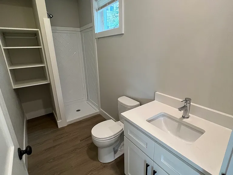 65 Perrin St #5 — Photo 7