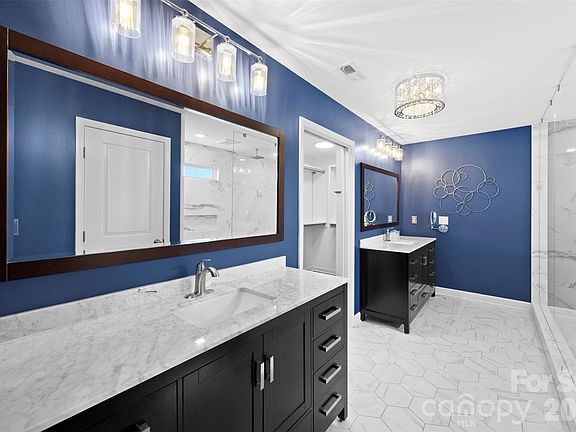5th image of 14915 Country Lake Dr