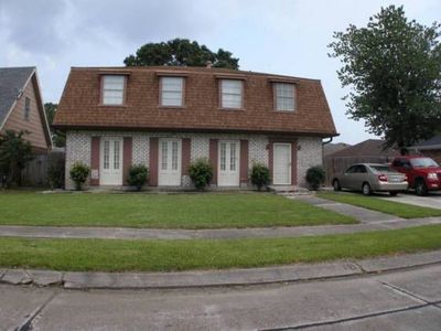 2204 Stall Dr, Harvey, LA, 70058