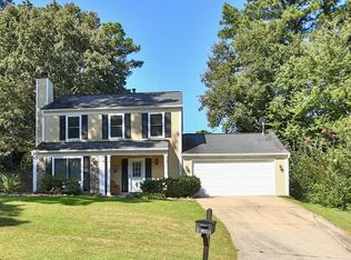 135 Birch Rill Dr, Alpharetta, GA 30022