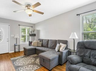 397 W McGlothlin St, Portland, TN 37148