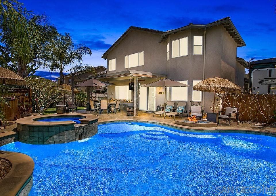 1st image of 10156 Vista Laurel Pl