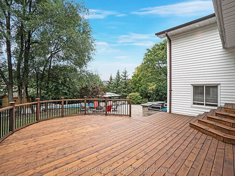 1872 Appleview Rd #MAIN — Photo 16