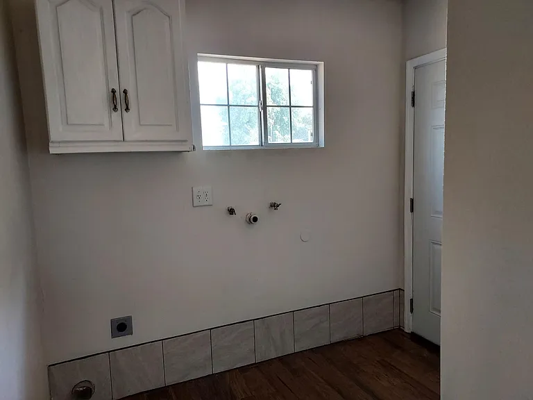 14072 Hanford Armona Rd — Photo 11