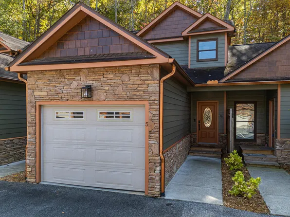 130 Emory Cir Unit 5, Blairsville, GA 30512